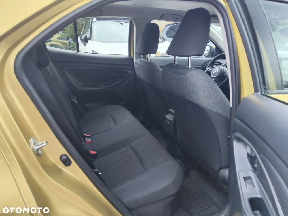 Toyota Yaris Cross Hybrid 1.5 Comfort - 25