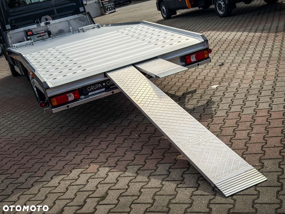 Iveco Daily 35S18HA8 - Autolaweta z VDI 3.0 Automat 180KM - Dostępne od ręki! GSC Gorzów! - 25
