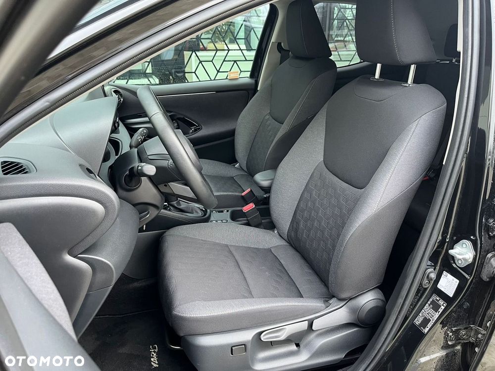 Toyota Yaris Hybrid 1.5 Style - 6