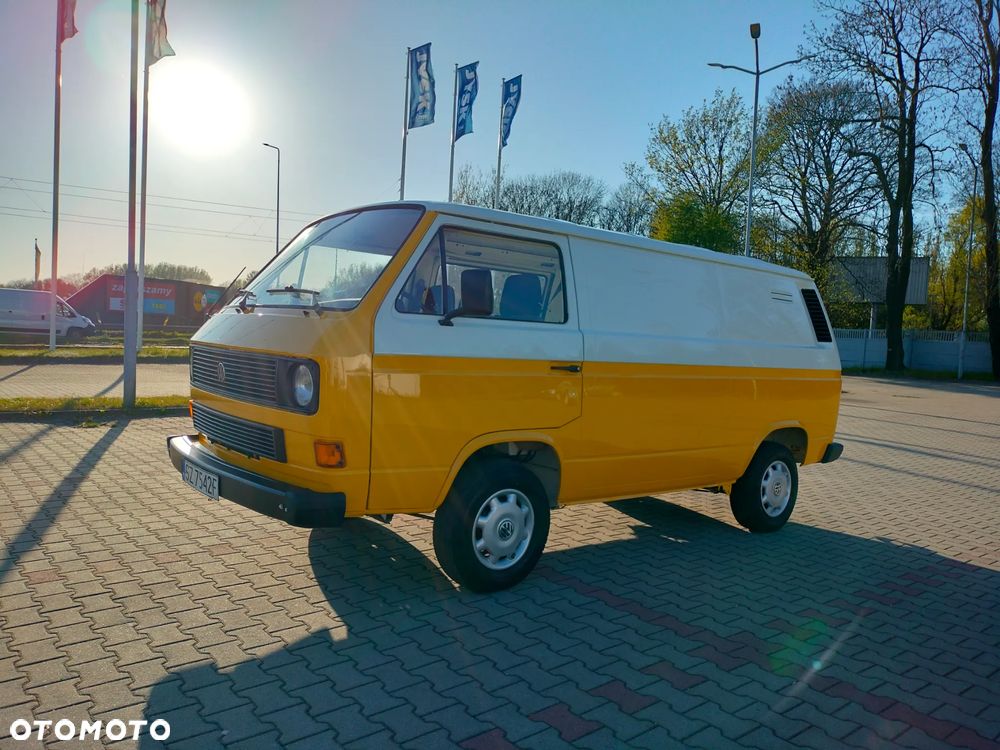 Volkswagen Transporter - 2