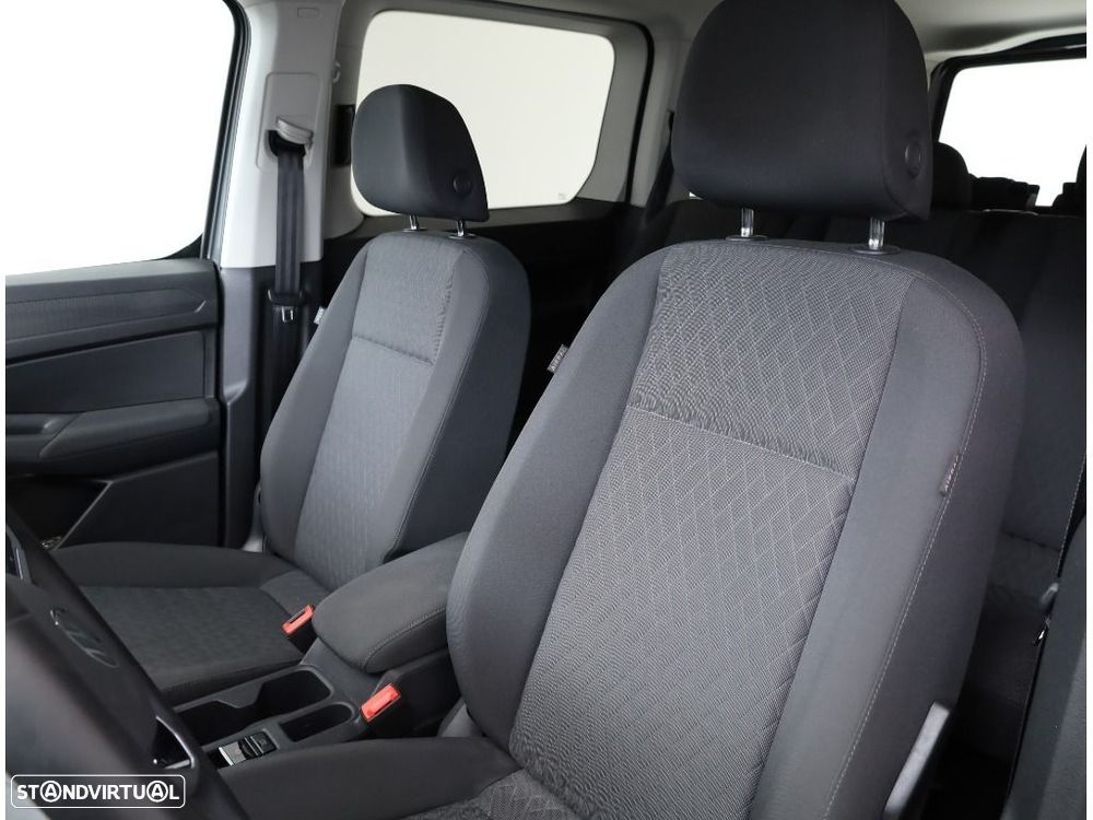 VW Caddy - 14