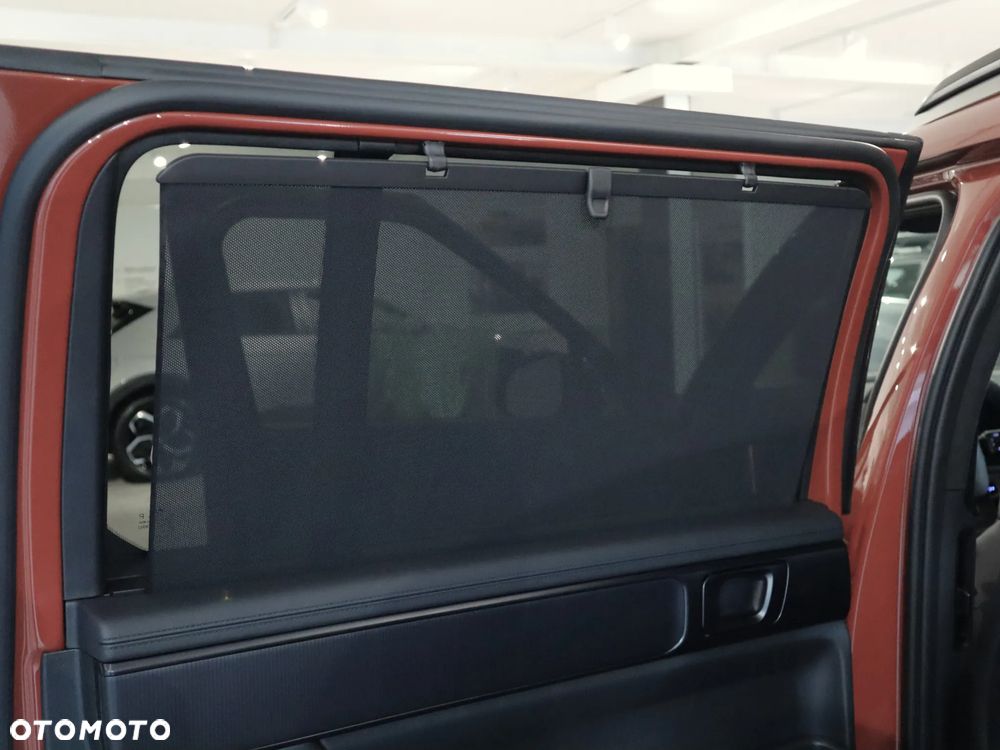 Hyundai Santa Fe 1.6 T-GDI HEV Calligraphy 4WD 6os - 31