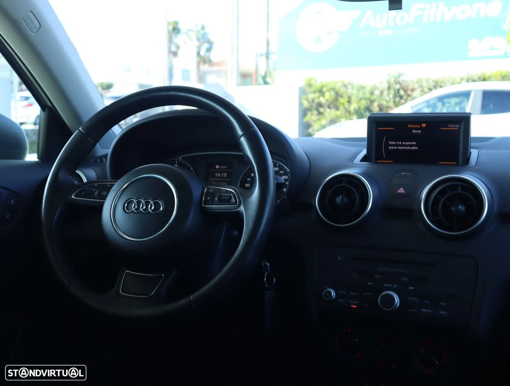 Audi A1 Sportback 1.6 TDI Advance - 45