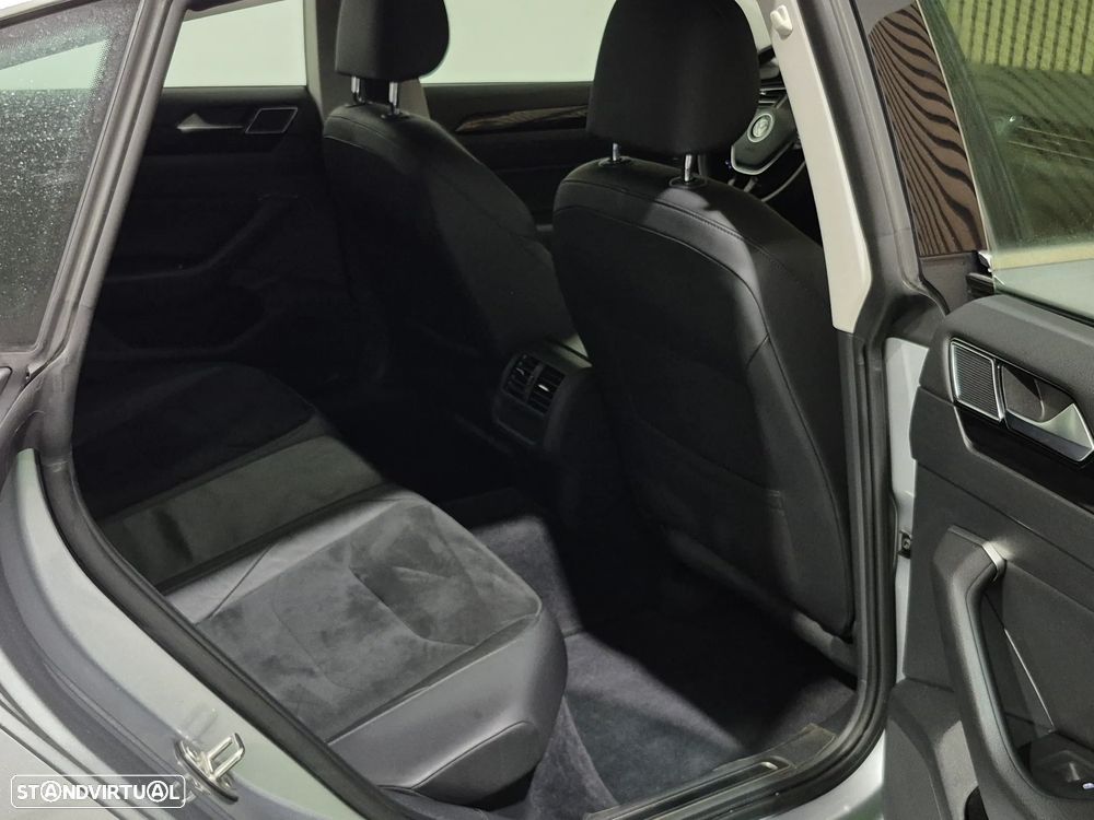 VW Arteon 2.0 TDI Elegance DSG - 40