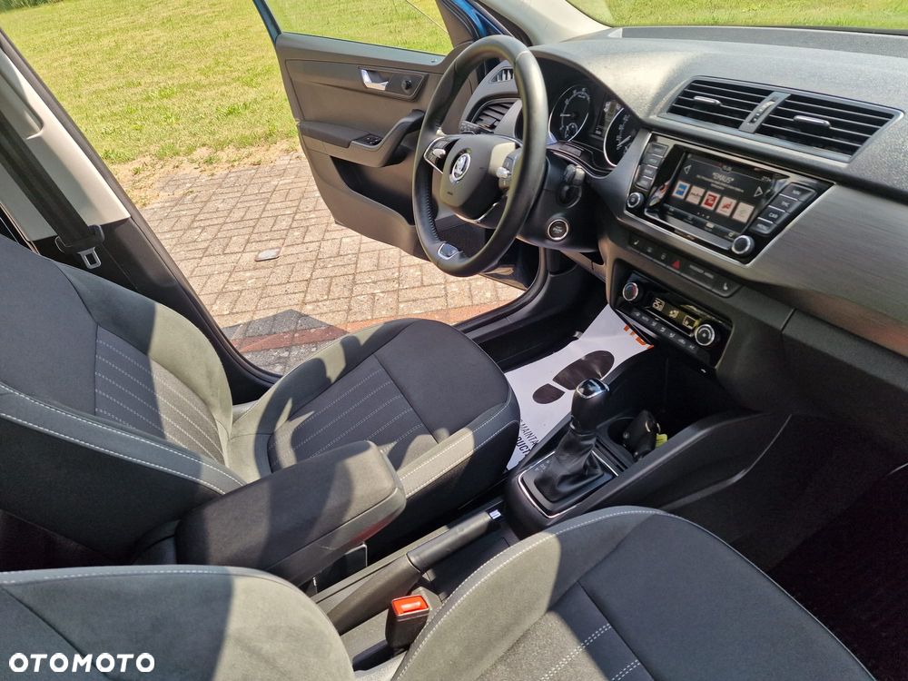 Skoda Fabia 1.0 TSI Ambition Plus DSG - 10