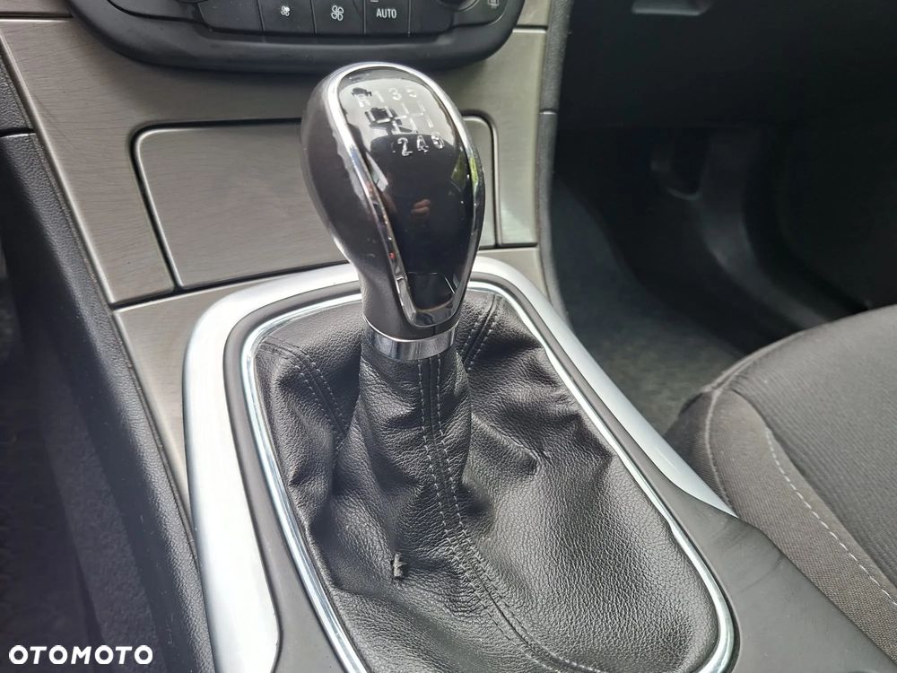 Opel Insignia 1.8 Edition - 19