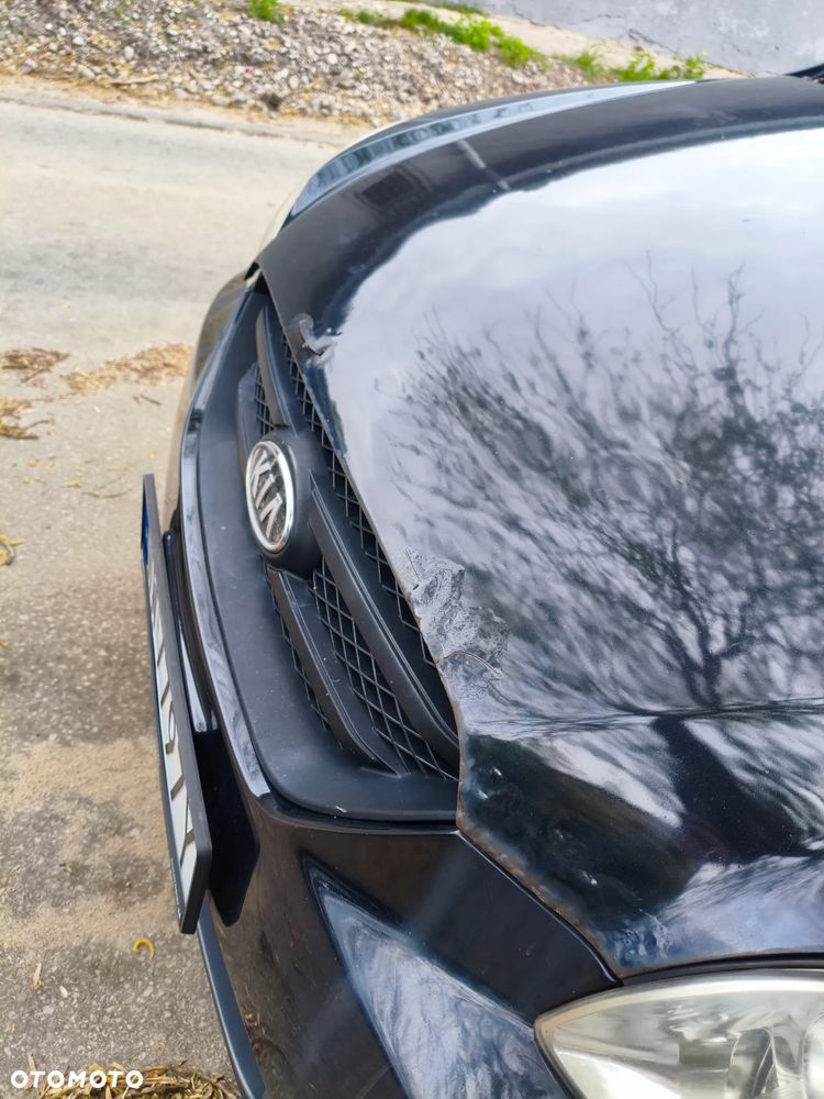 Kia Carens 2.0 EX - 3