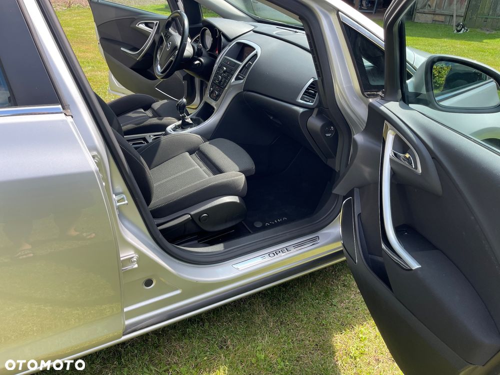 Opel Astra - 12