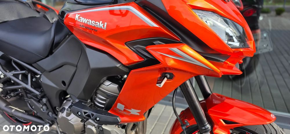 Kawasaki Versys 1000 - 10