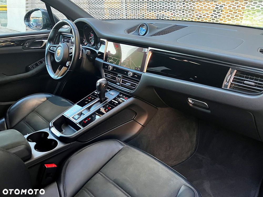 Porsche Macan GTS - 18