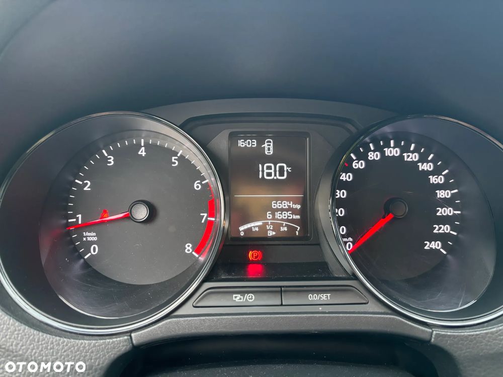 Volkswagen Polo 1.0 Trendline - 14