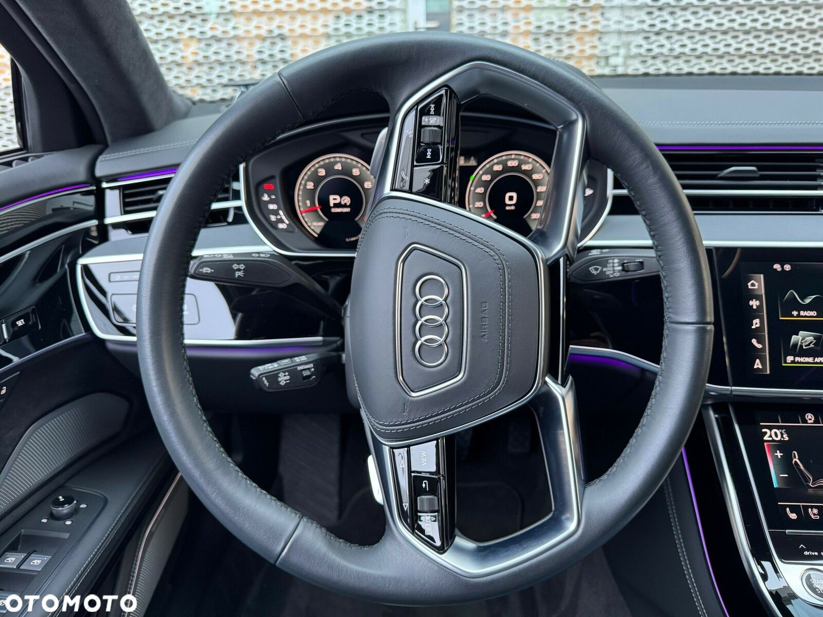 Audi A8 - 12