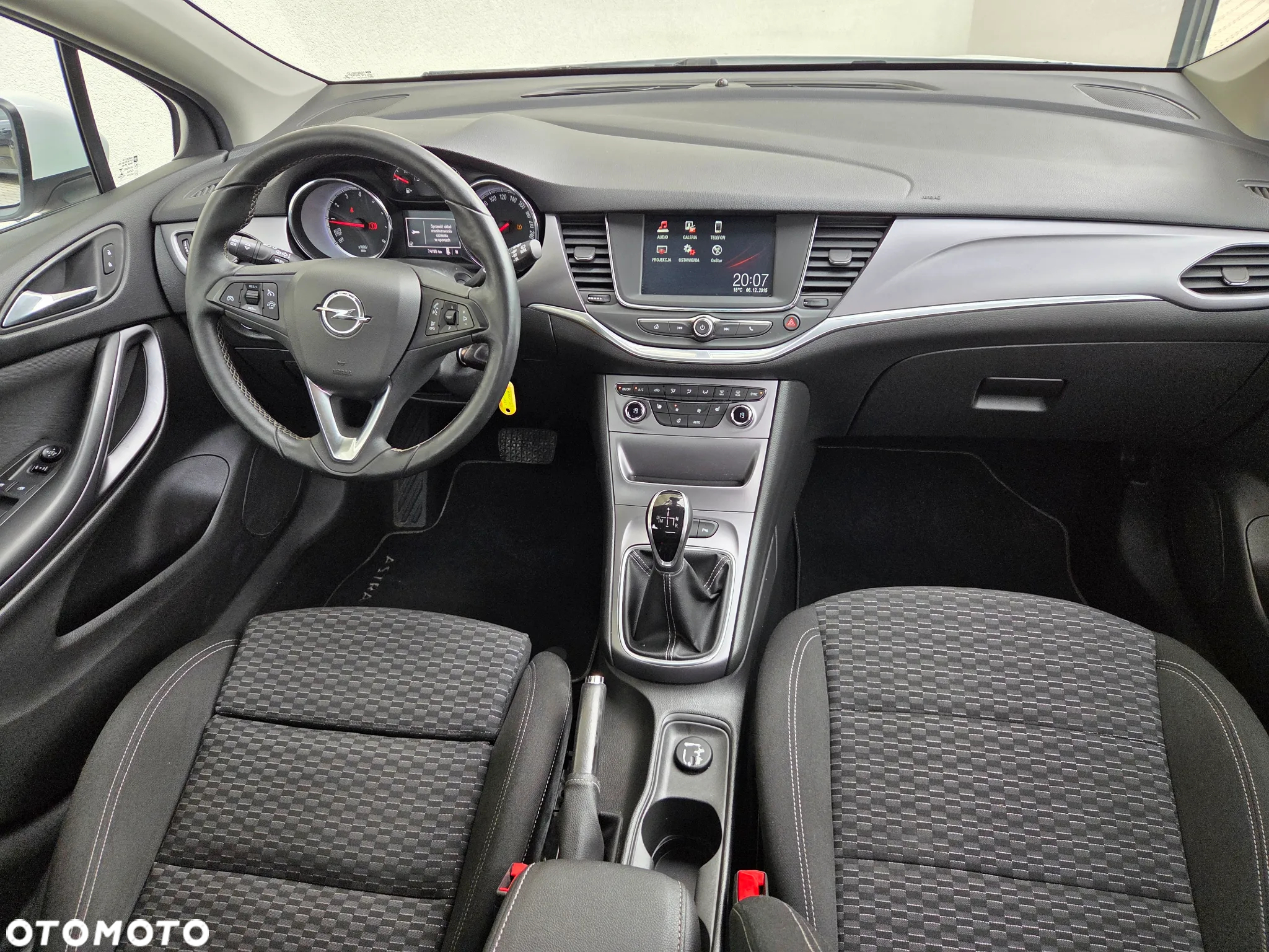 Opel Astra - 9