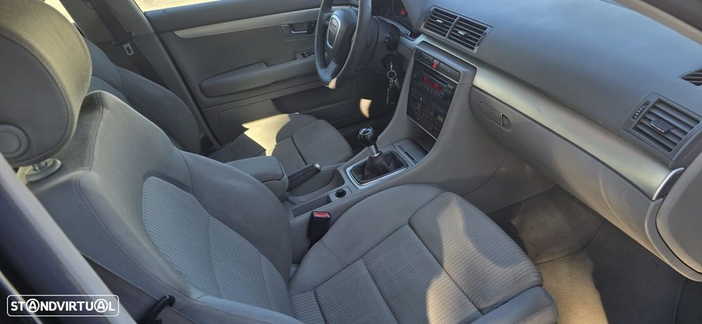 Audi A4 Avant 2.0 TDI Sport - 10