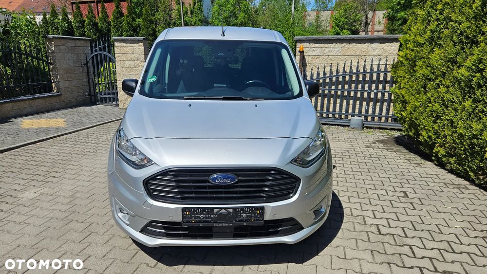 Ford Tourneo Connect Grand - 9