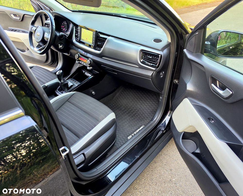 Kia Stonic 1.4 L - 20