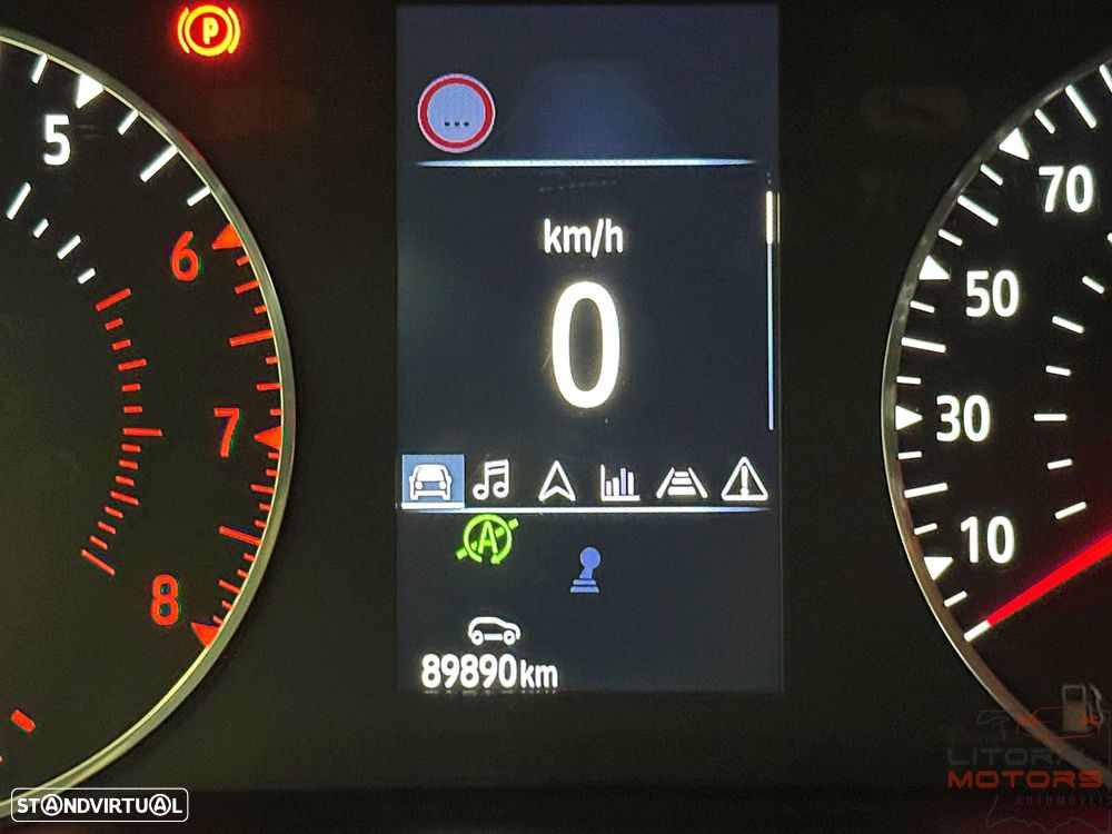 Renault Clio 1.0 TCe Limited Bi-Fuel - 26