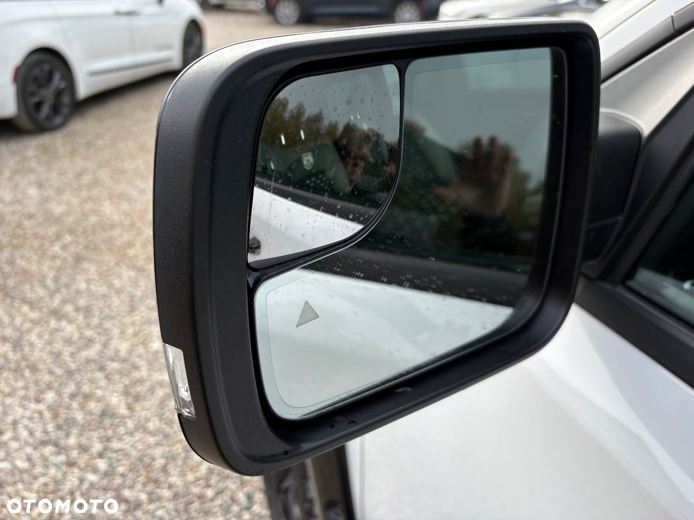 Dodge RAM 5.7 4x4 - 16