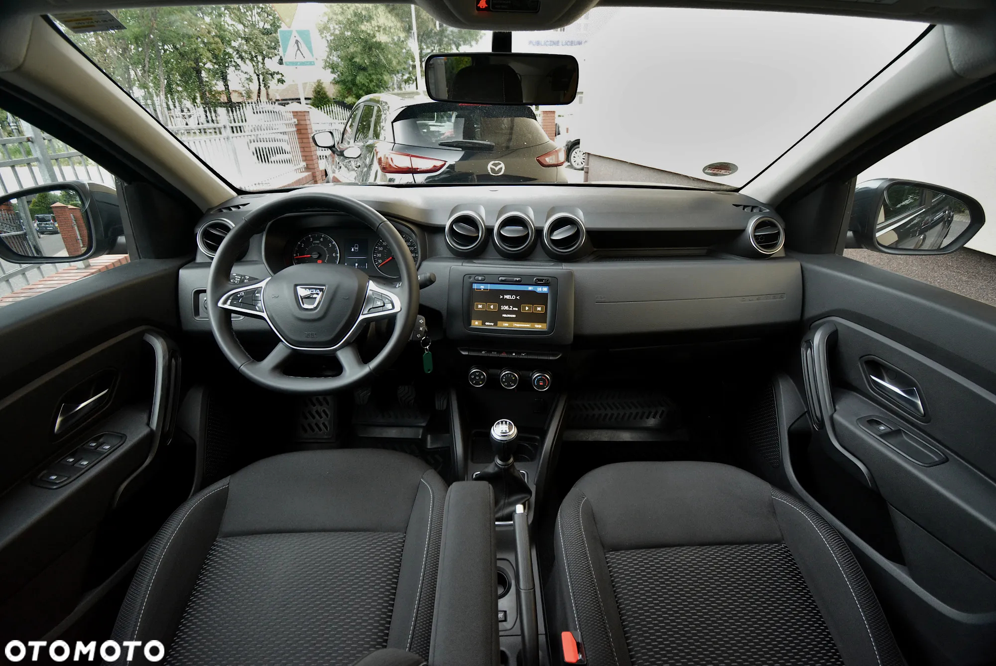 Dacia Duster 1.6 SCe Comfort - 12