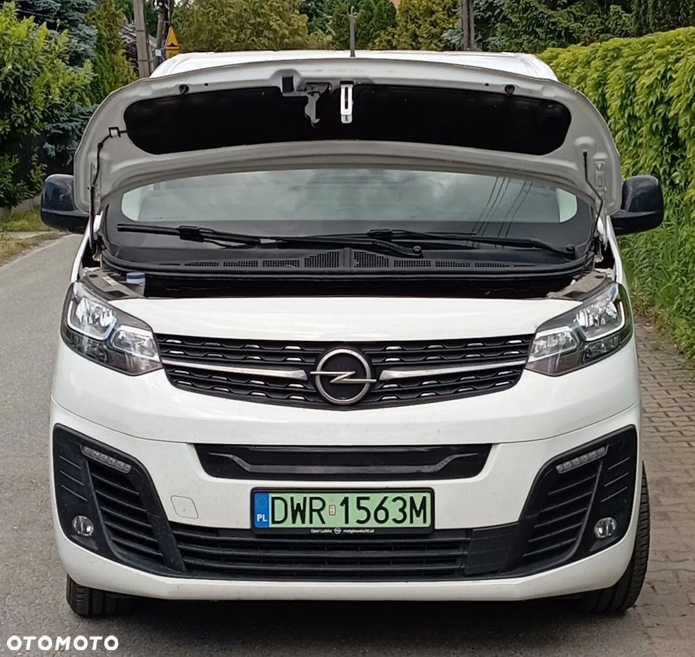 Opel Vivaro - 10