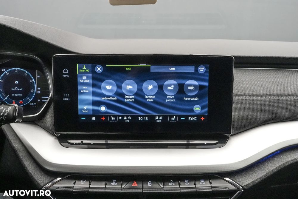 Skoda Octavia 2.0 TDI DSG 4X4 Scout - 24