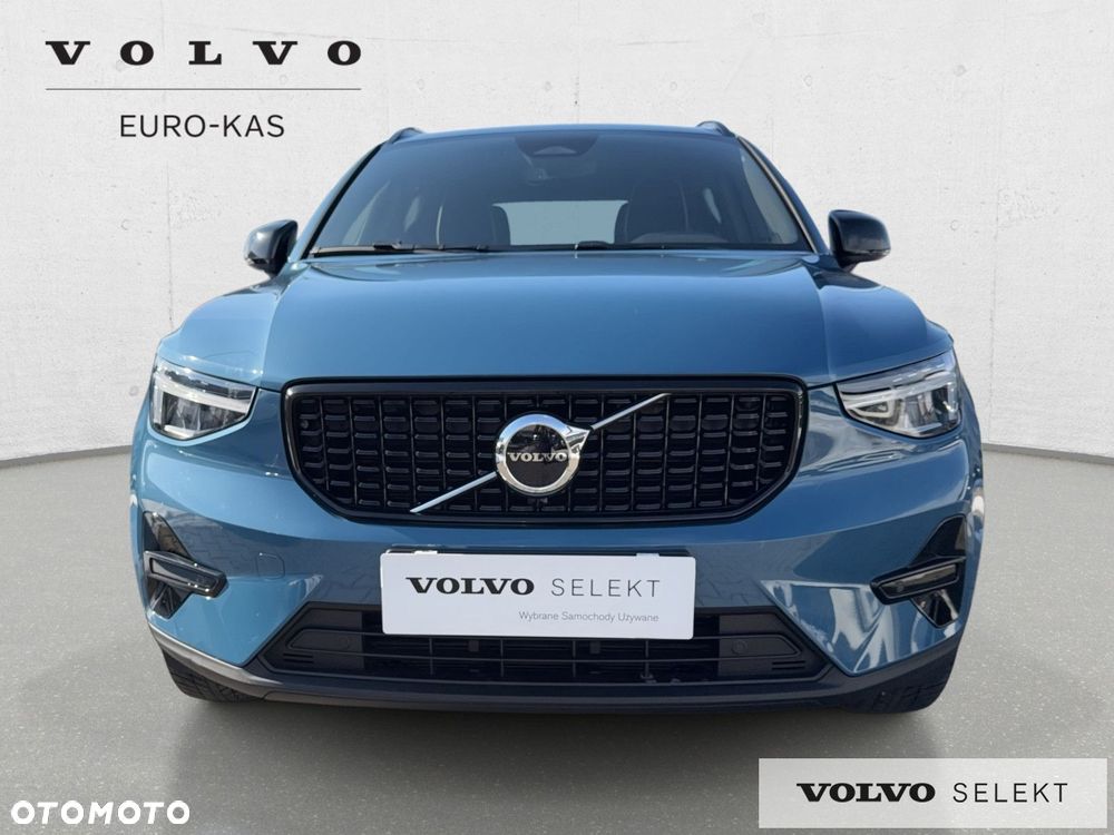 Volvo XC 40 - 4