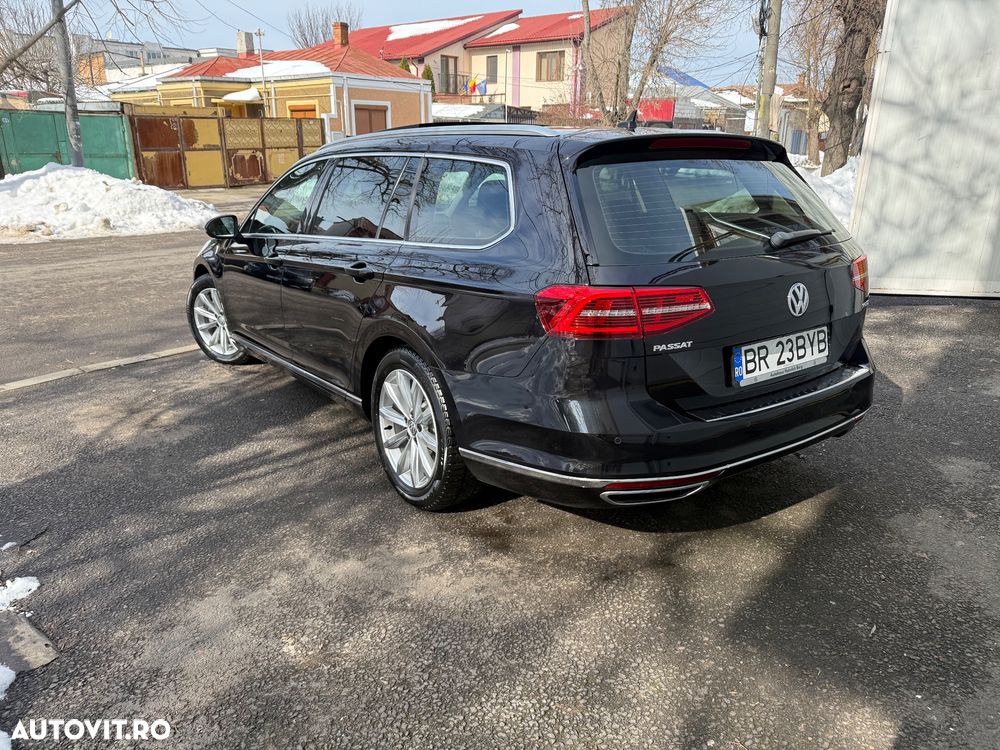Volkswagen Passat 2.0 TDI DSG Highline - 4