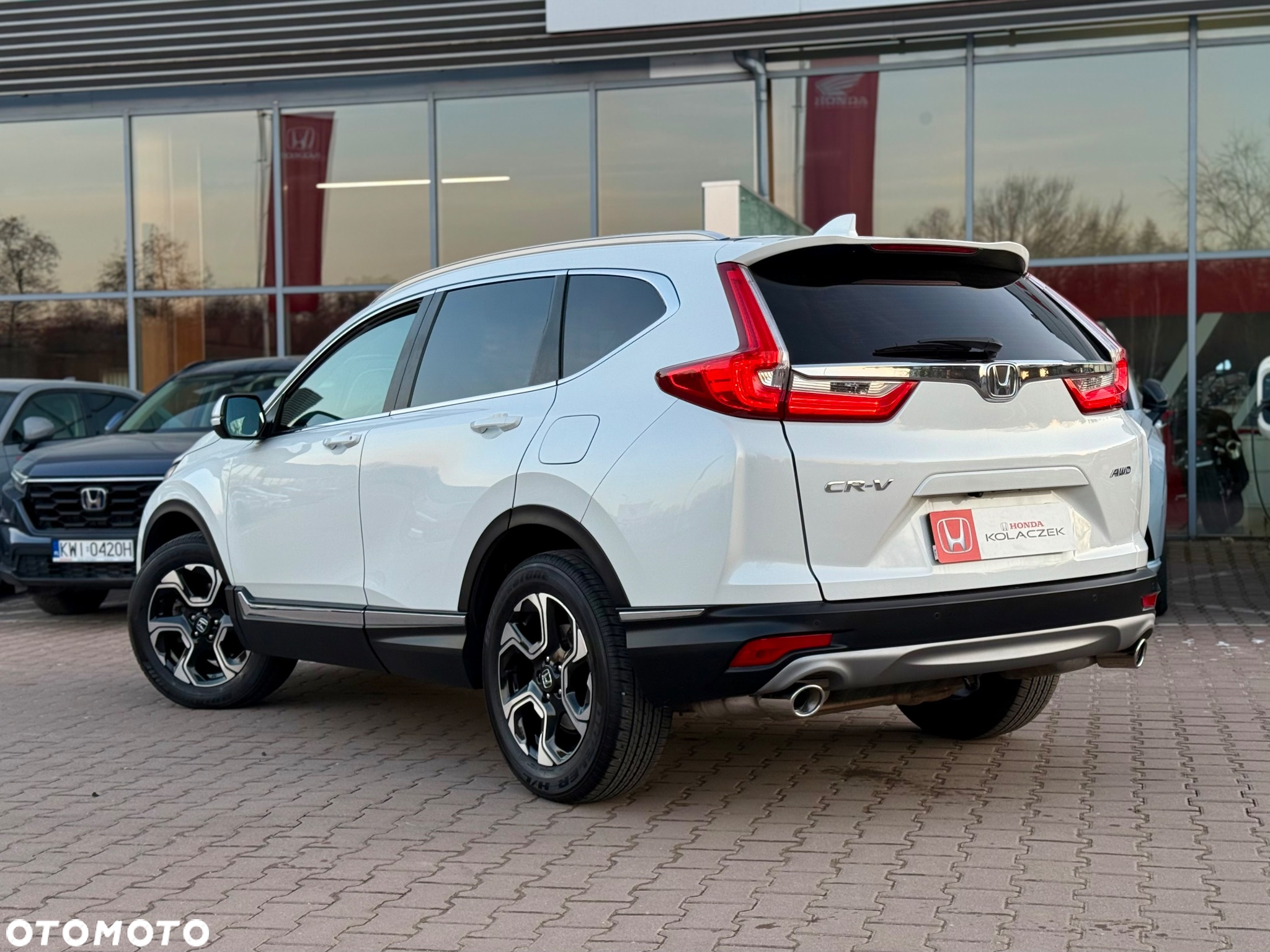 Honda CR-V 1.5 Elegance (Honda Connect+) CVT - 4