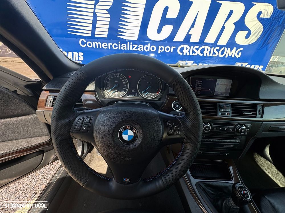 BMW 320 d Cabrio - 11