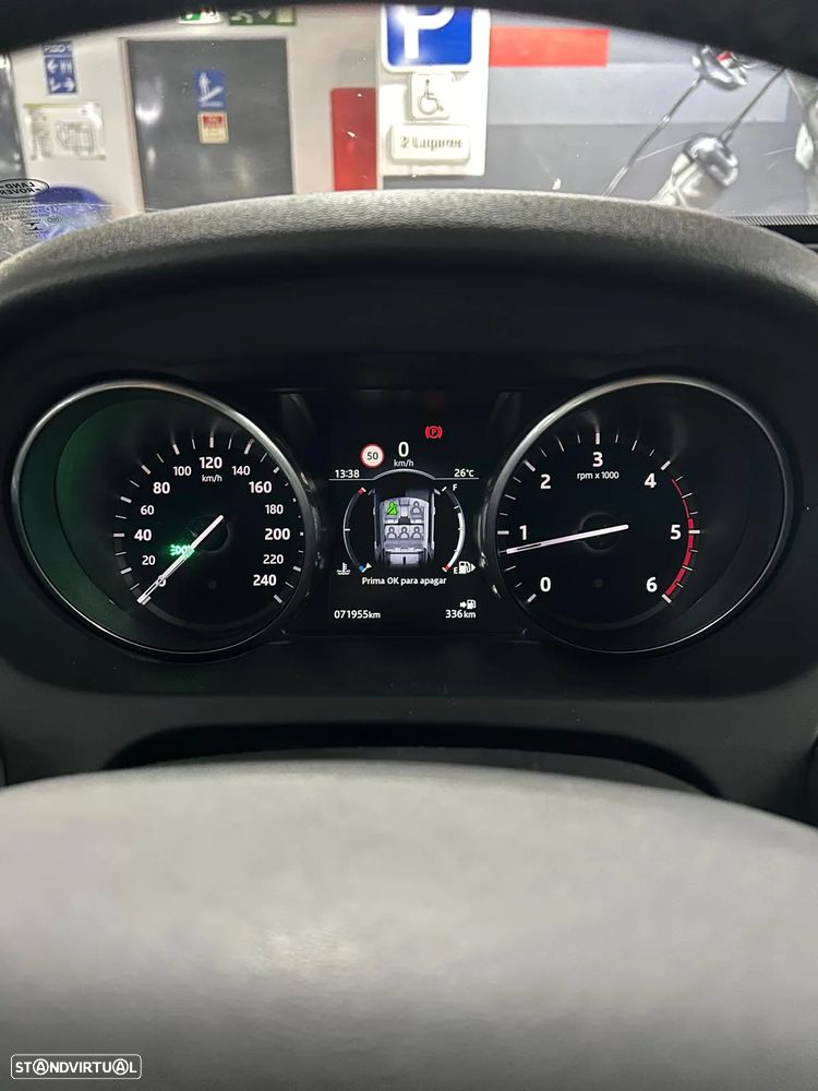Land Rover Discovery Sport 2.0 eD4 HSE - 16