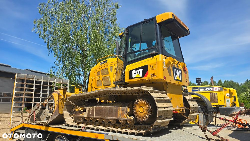 Caterpillar D5 - 3