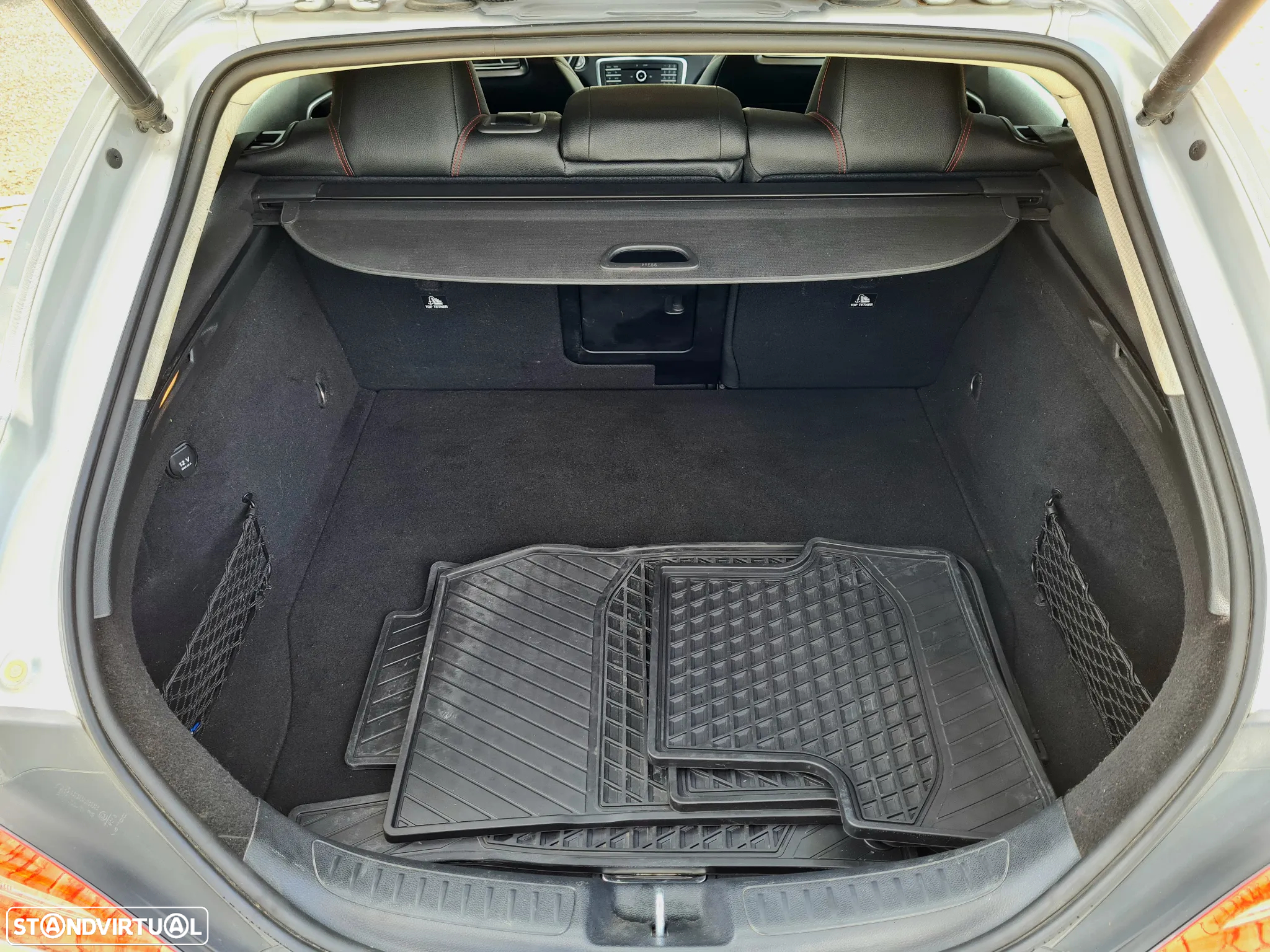 Mercedes-Benz CLA 220 d Shooting Brake AMG Line Aut. - 11