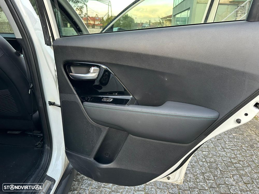 Kia Niro - 8