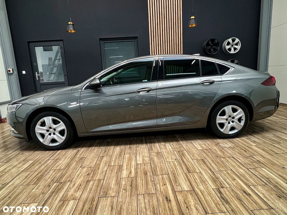 Opel Insignia 1.5 T Exclusive S&S - 12