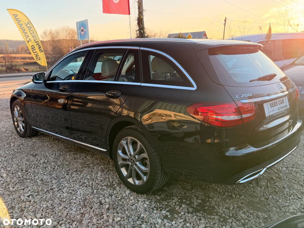 Mercedes-Benz Klasa C 200 4-Matic 7G-TRONIC - 4