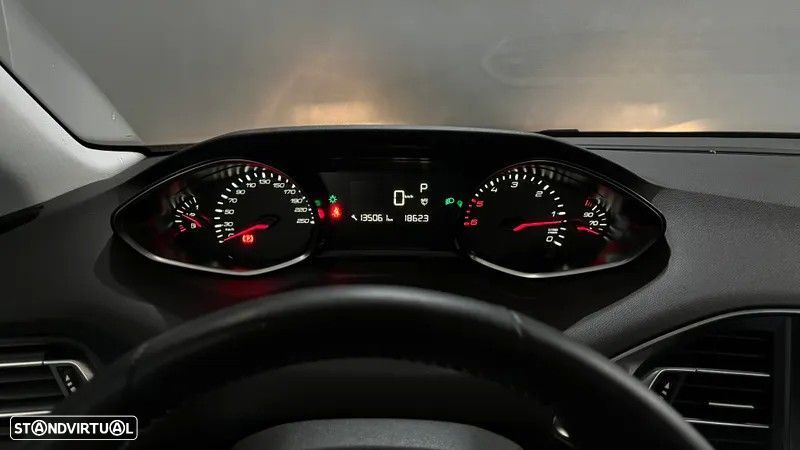 Peugeot 308 1.6 BlueHDi Allure EAT6 - 6