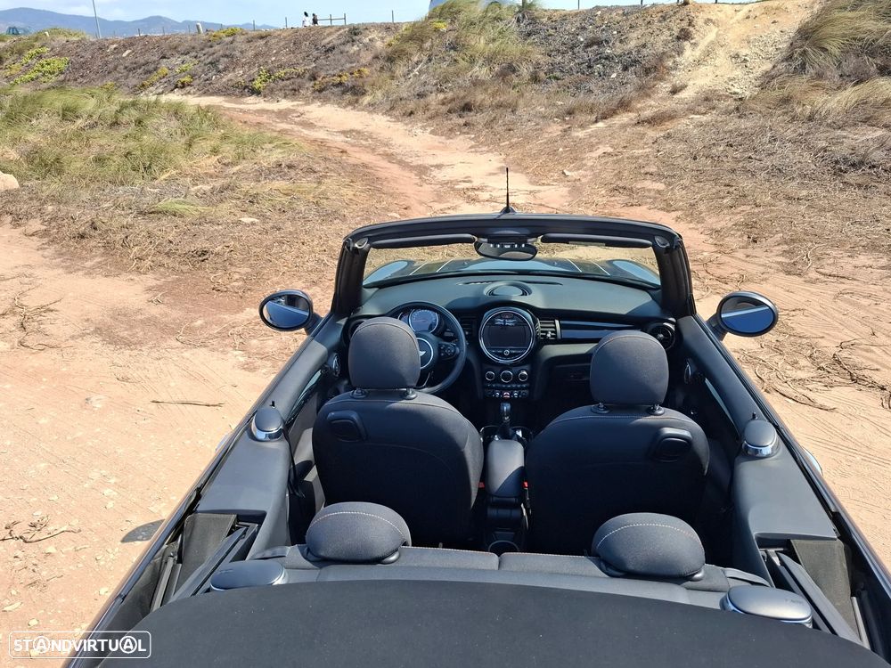 MINI Cabrio Cooper D - 11