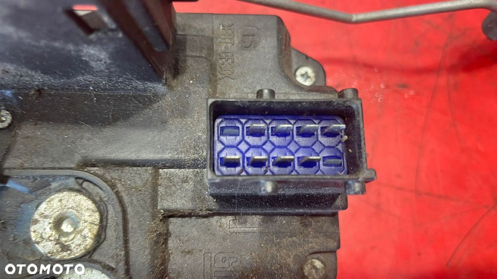 ZAMEK DRZWI LEWY PRZÓD OPEL VIVARO A 8200008260 91166230 - 2