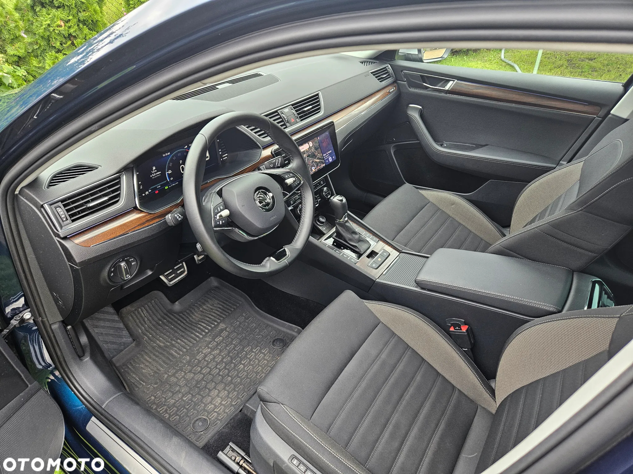 Skoda Superb 2.0 TDI SCR 4x4 Scout DSG - 12