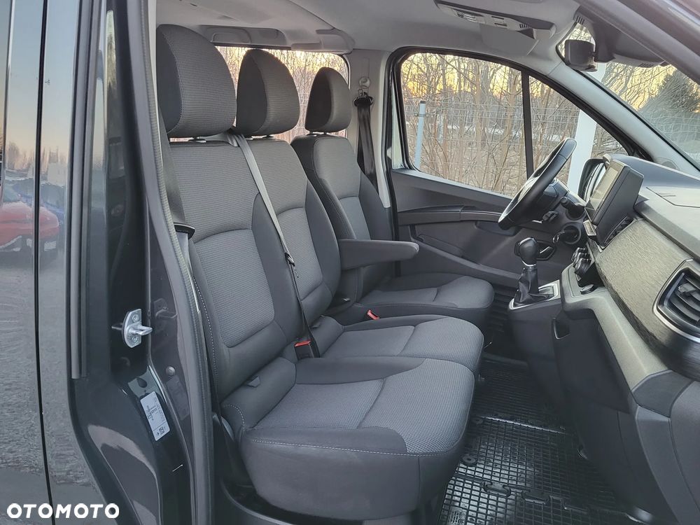 Renault Trafic - 13