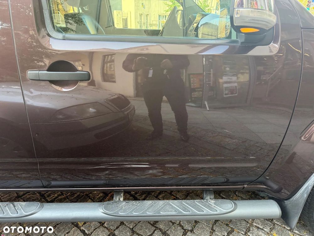 Nissan Navara 2.5 D LE - 6