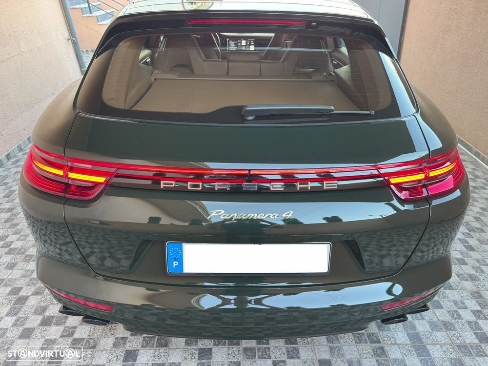 Porsche Panamera Sport Turismo 4 E-Hybrid - 5