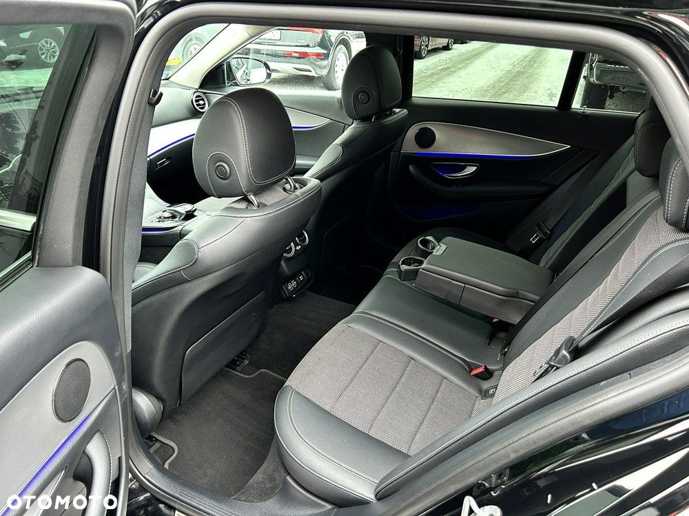 Mercedes-Benz Klasa E 200 d 9G-TRONIC AMG Line - 21