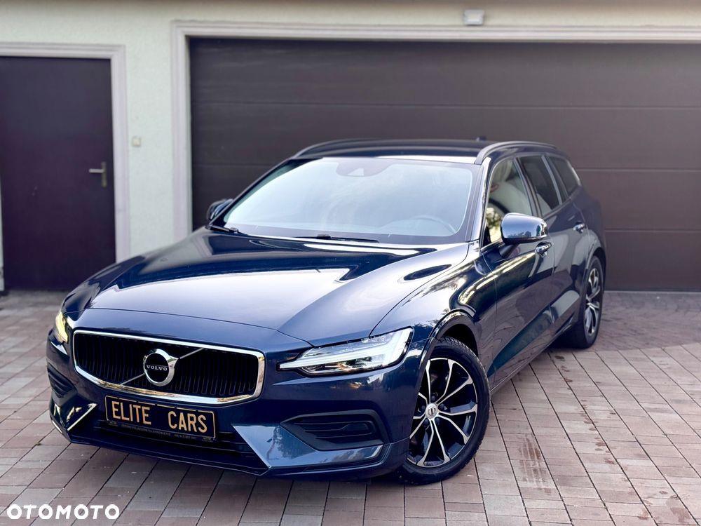 Volvo V60 B3 B DKG Momentum Pro - 17