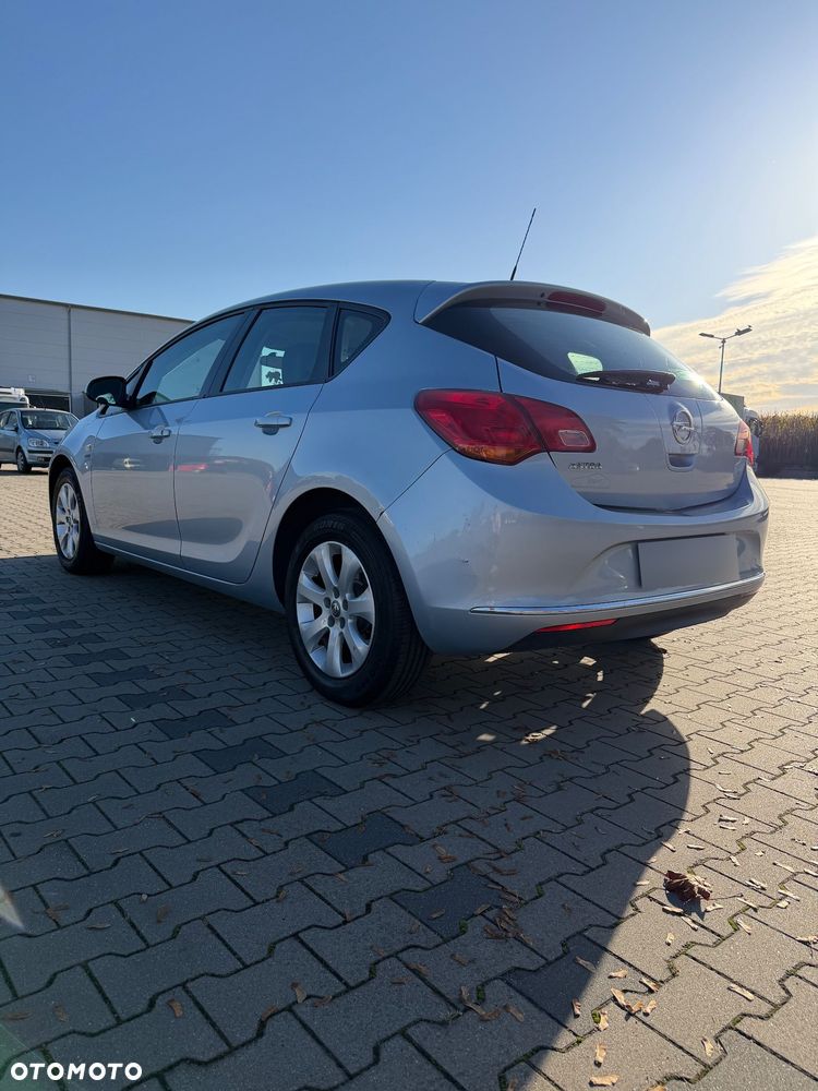 Opel Astra