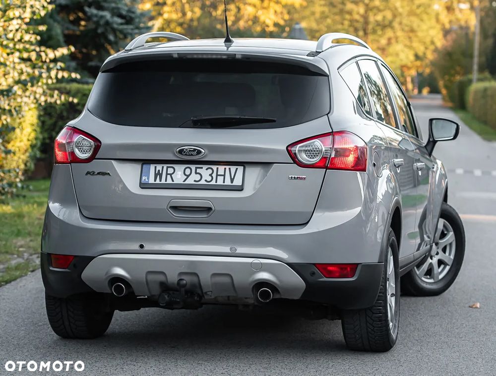 Ford Kuga - 12