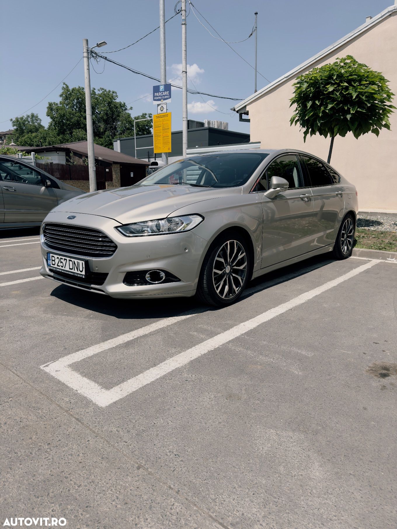Ford Mondeo 1.5 TDCi ECOnetic Start-Stopp Trend - 1