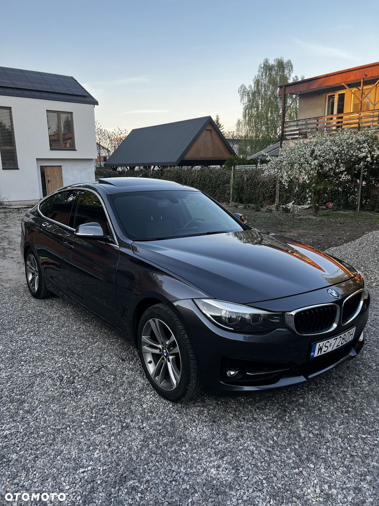 BMW 3GT 330i Sport Line - 12