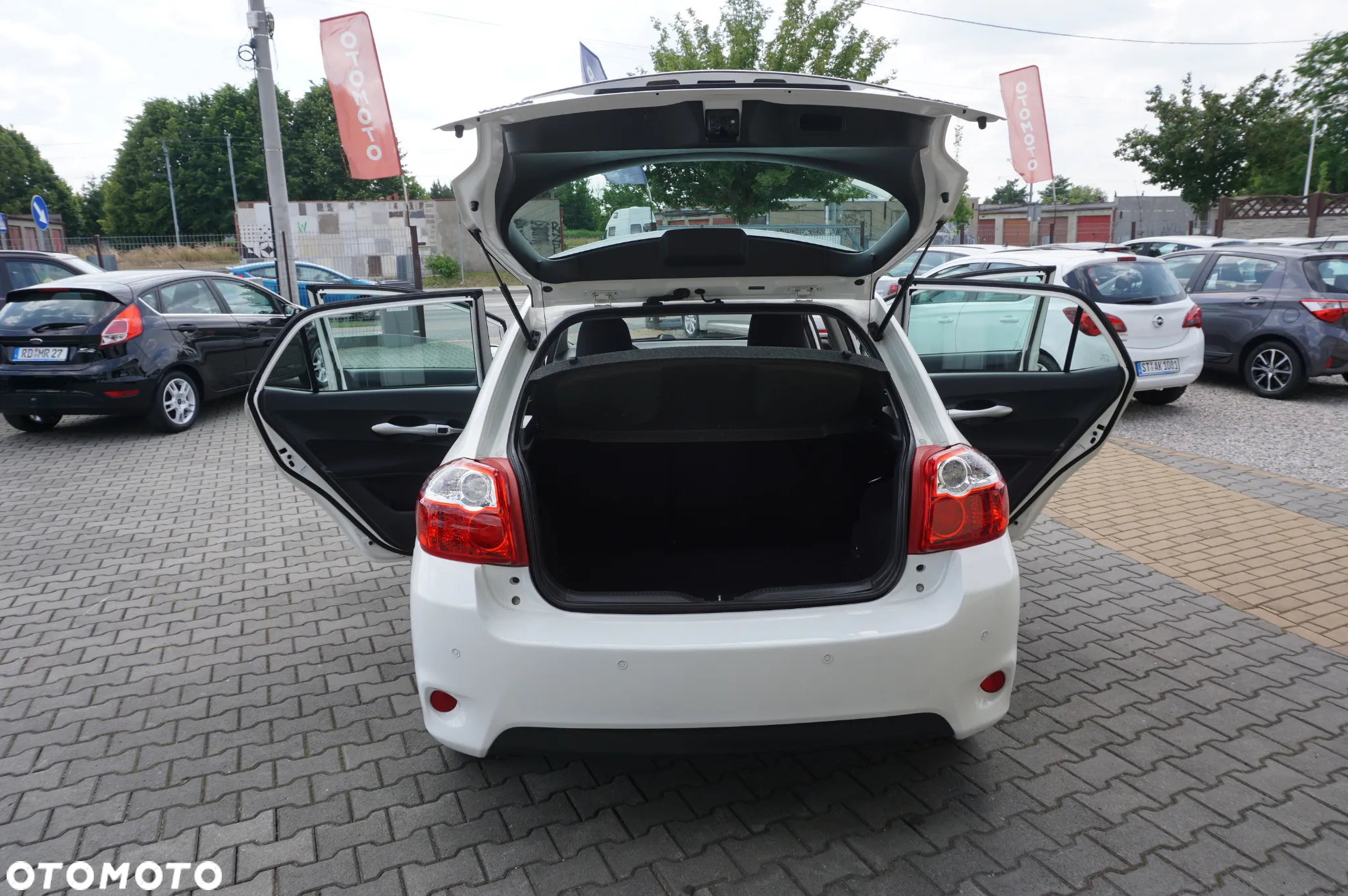 Toyota Auris 1.6 Comfort - 17