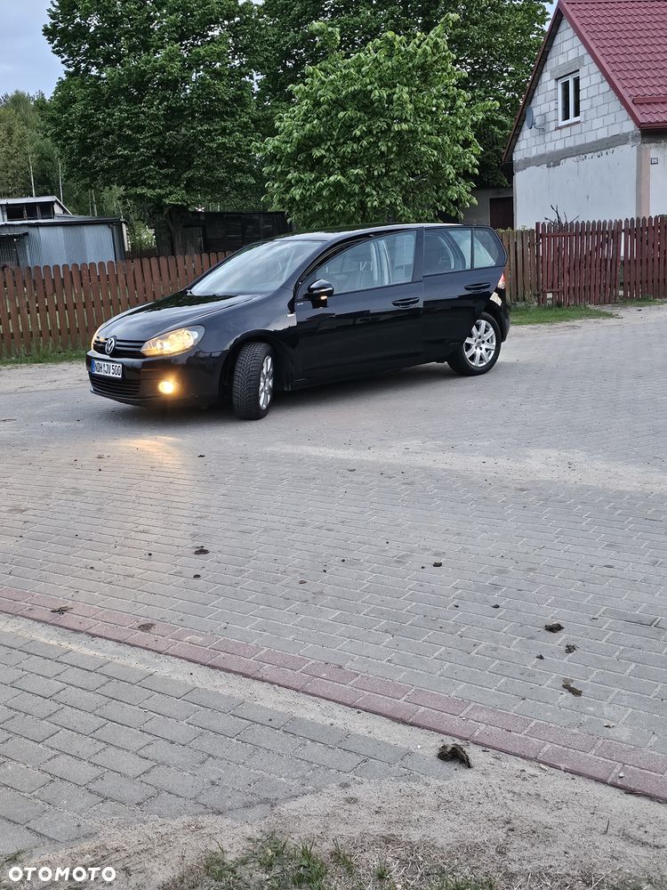 Volkswagen Golf 1.6 TDI DPF BlueMotion Technology MATCH - 8